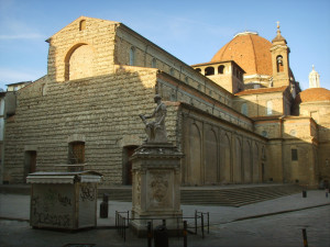 菲利波·布鲁内莱斯基，意大利佛罗伦萨圣洛伦索大教堂。