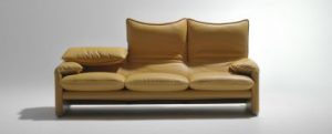 Maralunga sofa by Vico Magistretti for Cassina, 1970s.