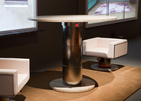 Round Table, height-adjustable table and chair.
