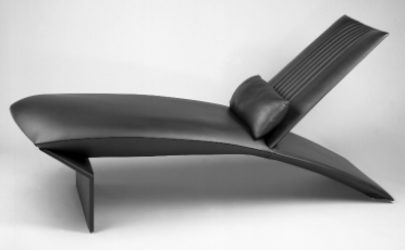 Ke-Zu Chaise Longue - In 1989, Jackson entered the mass-produced contract furniture market with the Ke-zu seating collection, which started with an 