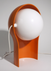 Eclisse table lamp by Vico Magistretti for Artemide. Designed by Magistretti in 1967.