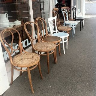 多样化的sedie di legno