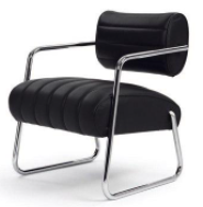 Bonaparte(1935)椅子，黑色座椅和靠背，金属腿和扶手。