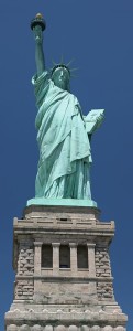 自由女神像有80吨铜箔美国纽约市