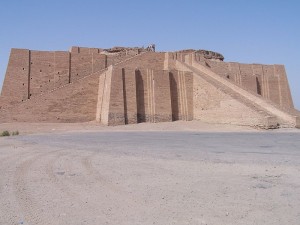 800年px-ancient_ziggurat_at_ali_air_base_iraq_2005