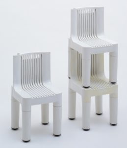 儿童座椅(型号K4999)， Marco Zanuso和Richard Sapper, 1960-1964, Kartell。