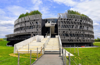 阿尔萨玛博物馆-解释Centre-Borgoña，法国